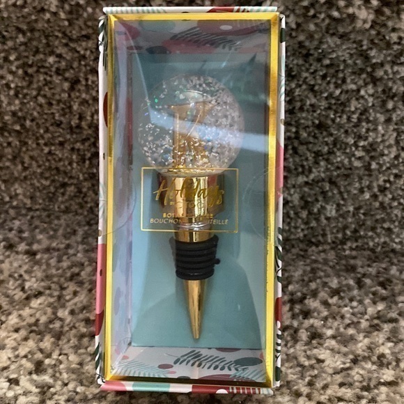 Ciroa Other - NWT Wine Bottle Stopper. Letter K